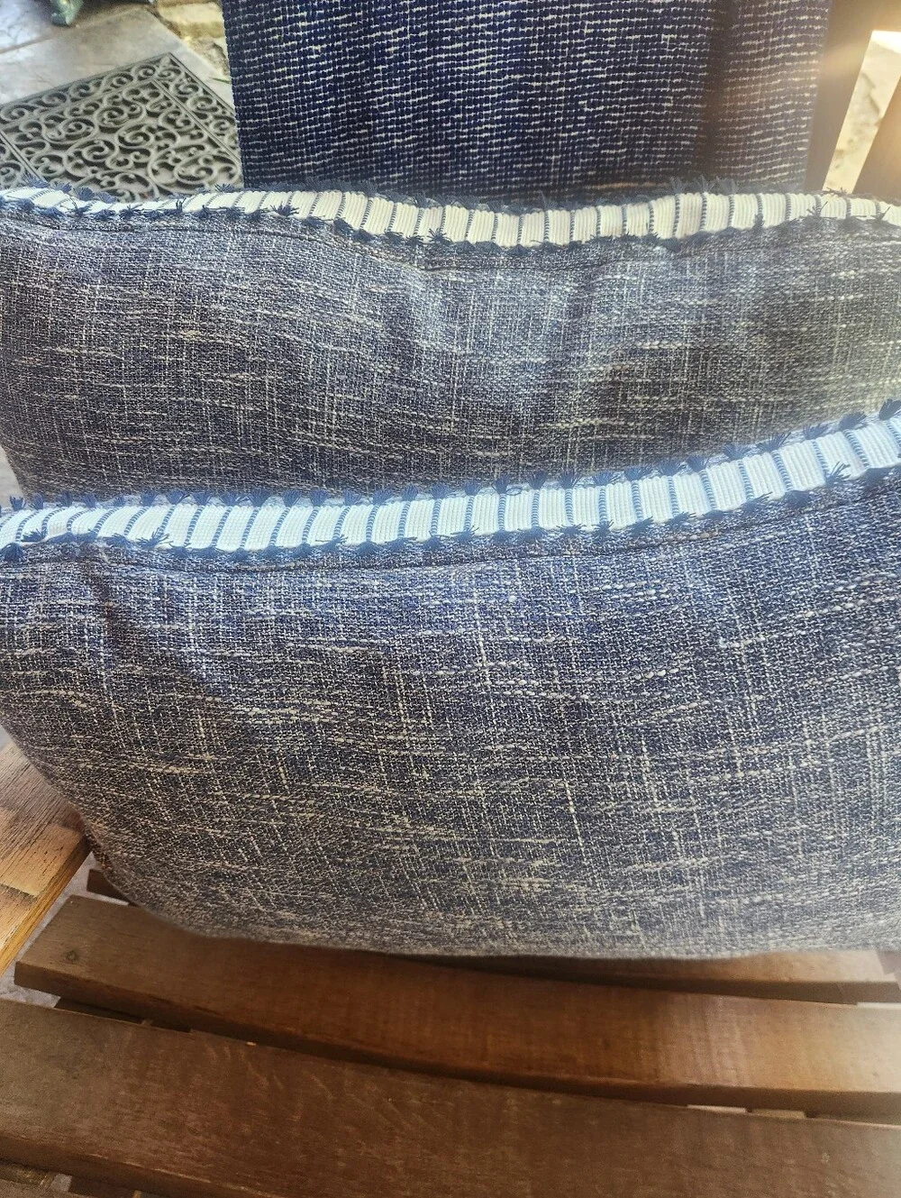 2X Martha Stewart Outdoor Pillows